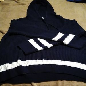 Hooded sweater